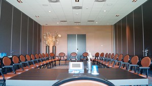 De Gouden Leeuw in carré opstelling voor meetings, vergaderingen en besprekingen